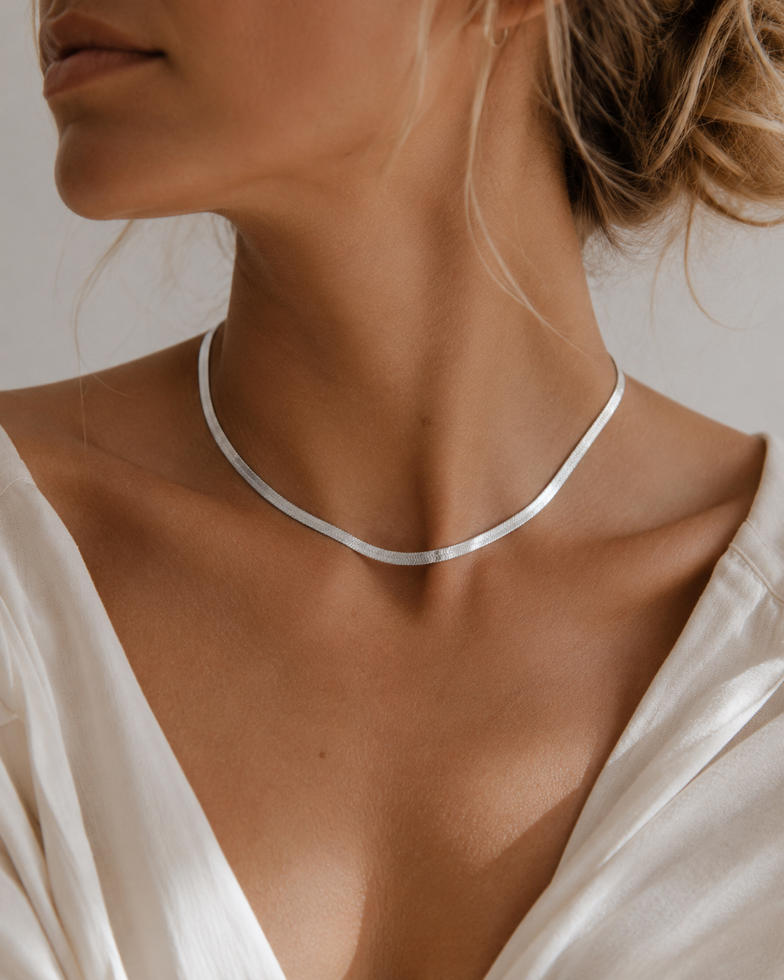 Colar Choker Espinha de Peixe
